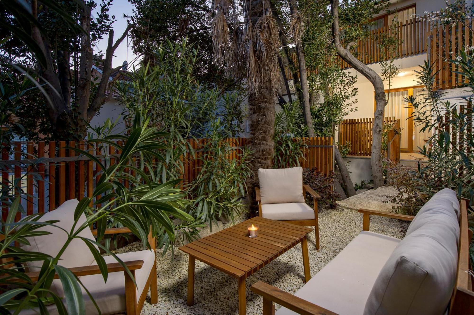 Pula Residence Rooms And Apartments Old City Center Buitenkant foto