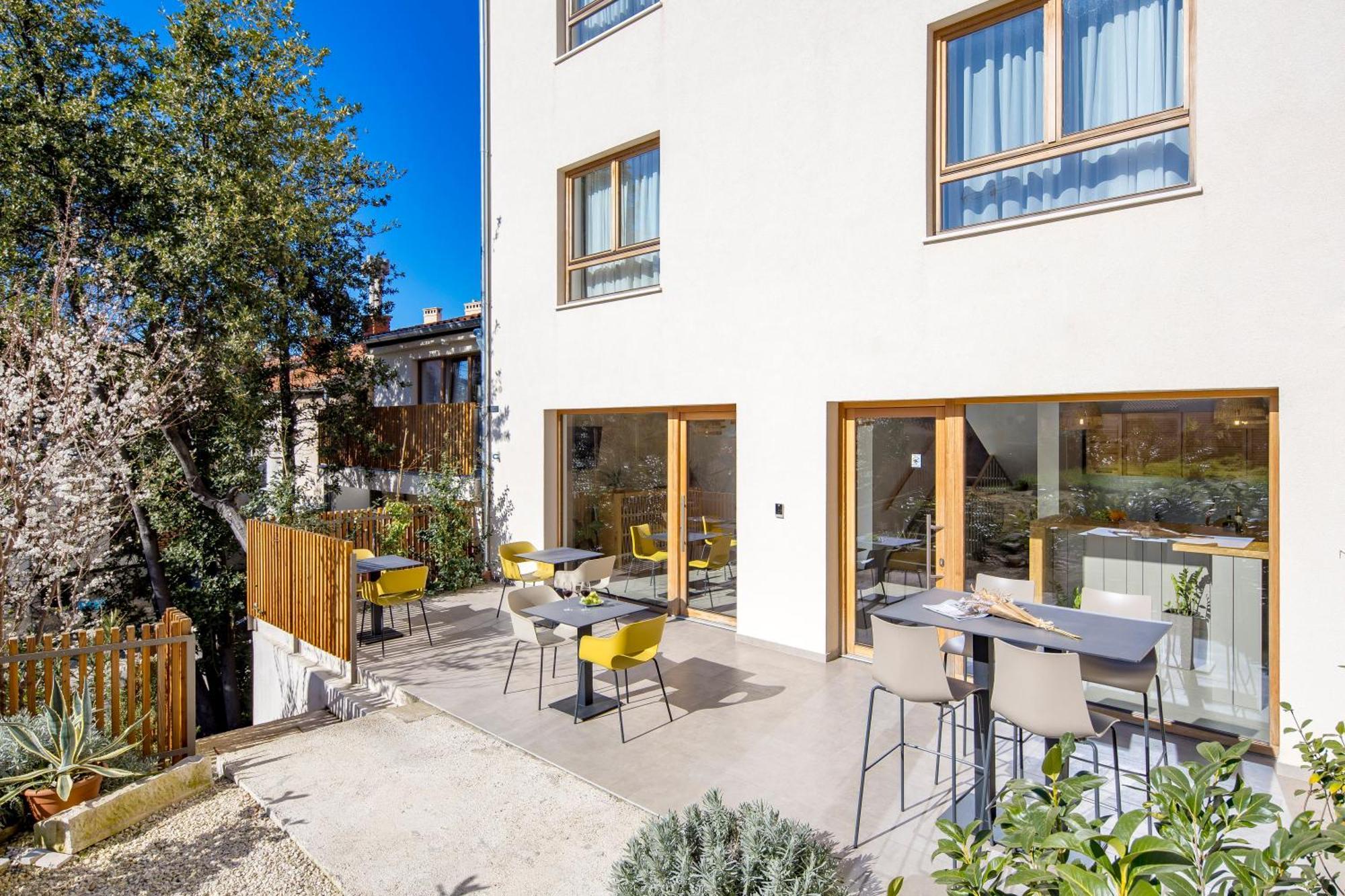 Pula Residence Rooms And Apartments Old City Center Buitenkant foto