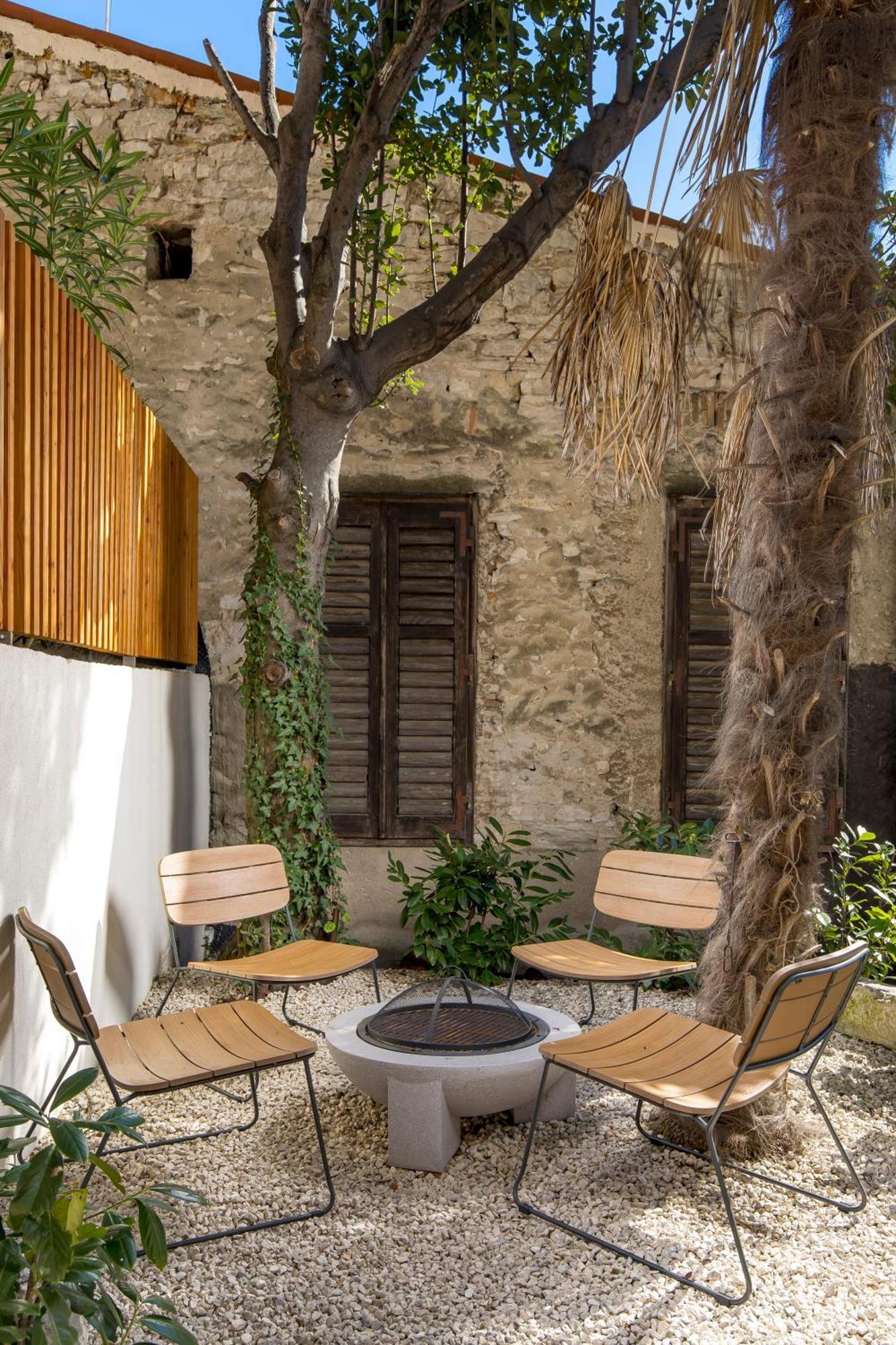 Pula Residence Rooms And Apartments Old City Center Buitenkant foto