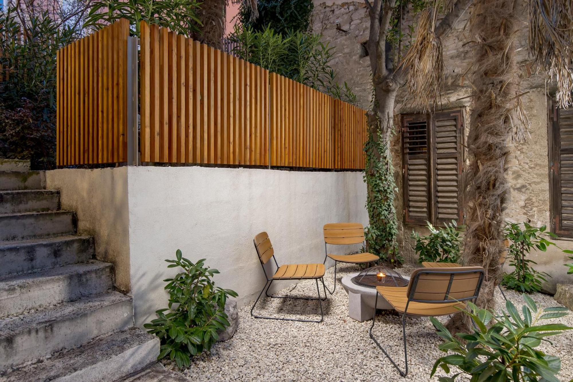 Pula Residence Rooms And Apartments Old City Center Buitenkant foto