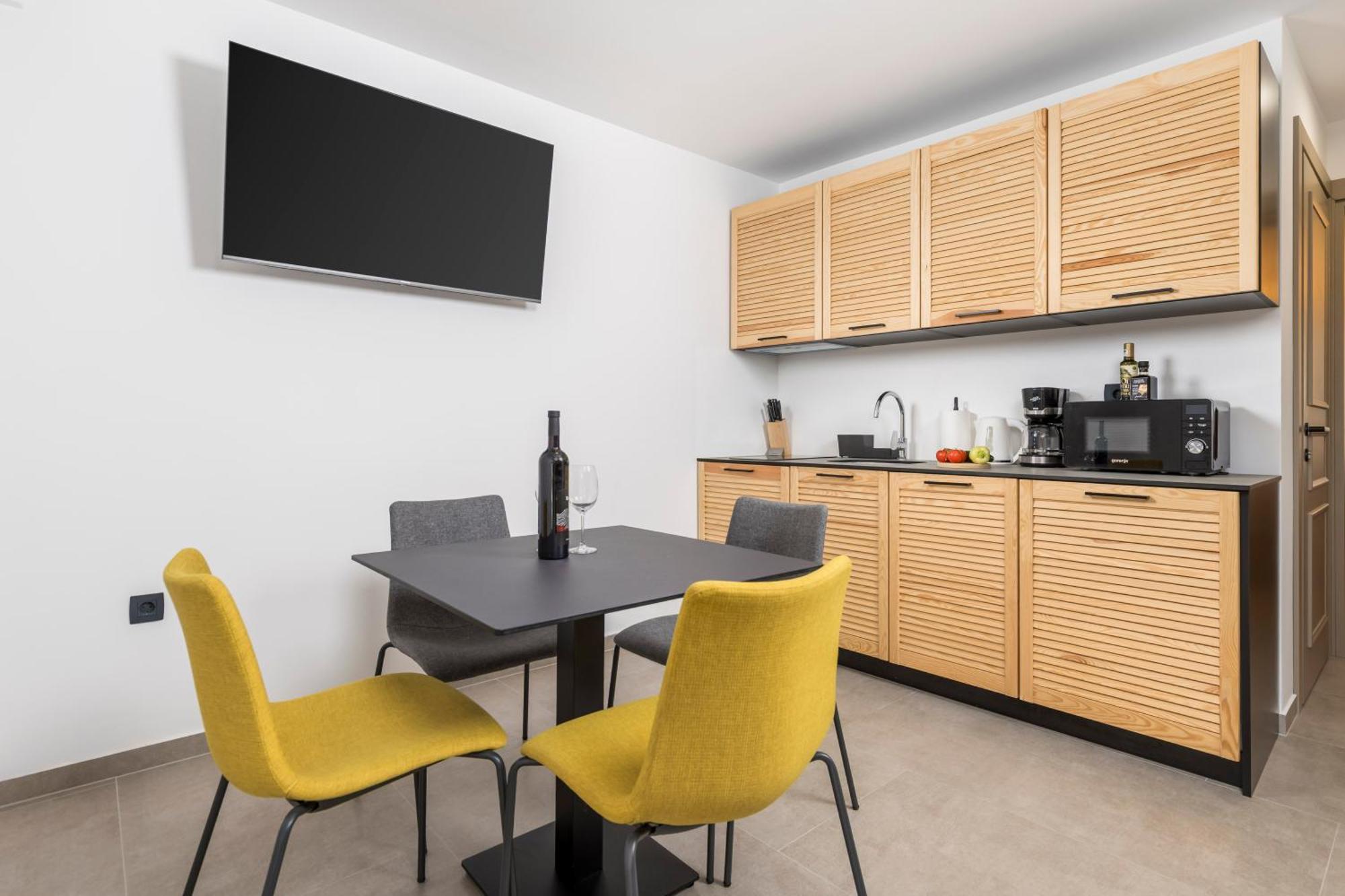 Pula Residence Rooms And Apartments Old City Center Buitenkant foto