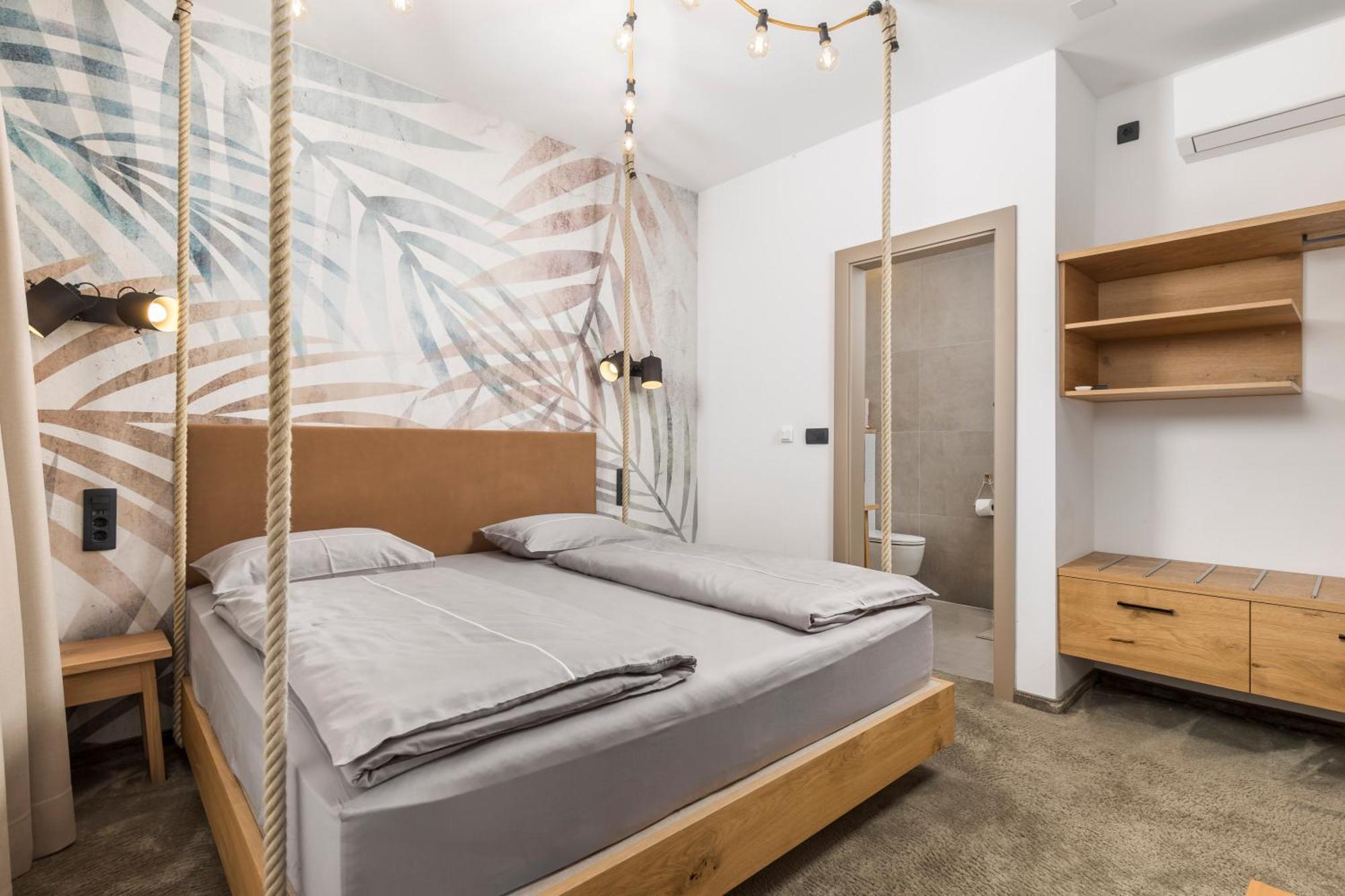 Pula Residence Rooms And Apartments Old City Center Buitenkant foto
